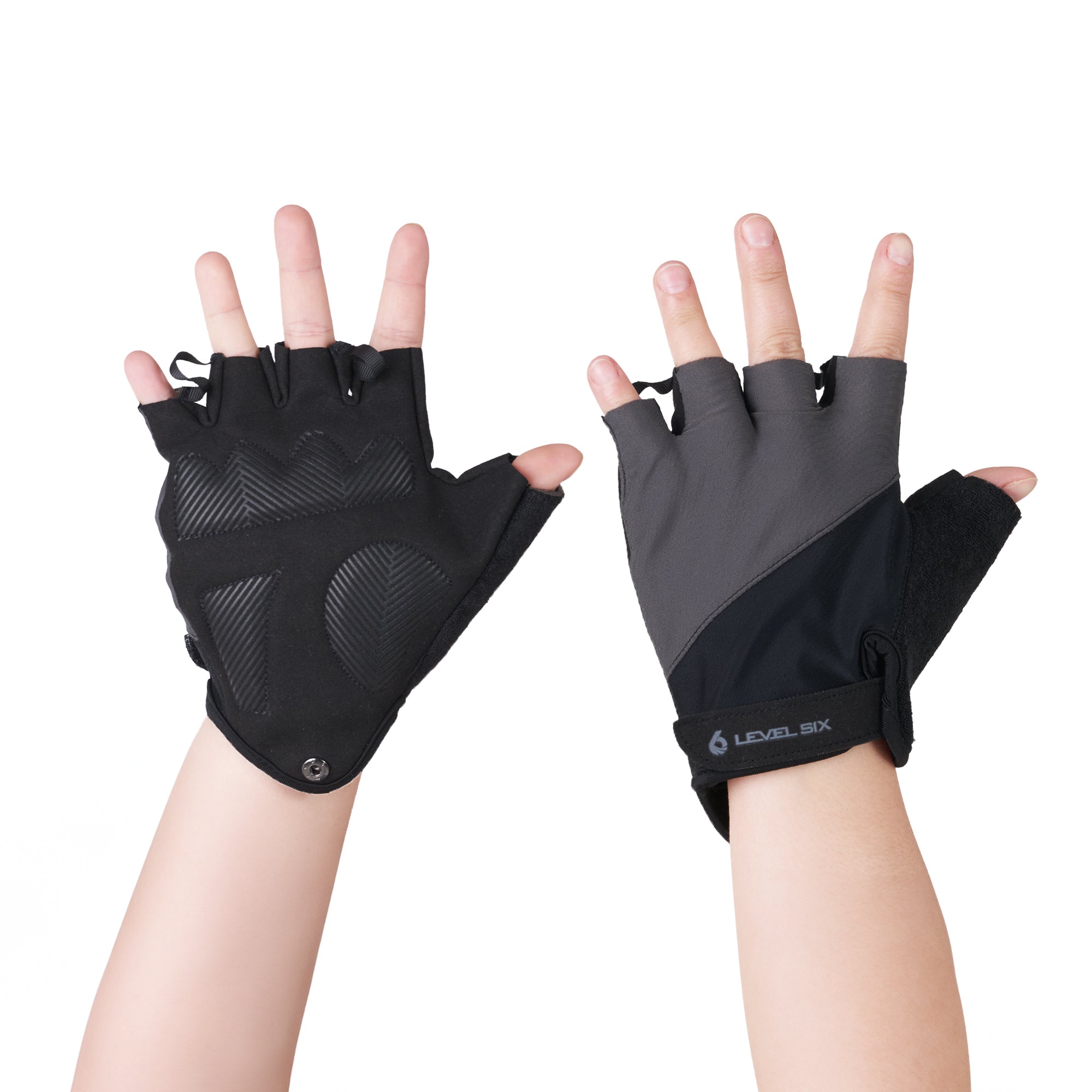 Sport chek workout gloves 2025